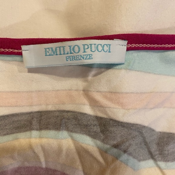 Emilio Pucci mid sleeve top - Picture 2 of 3